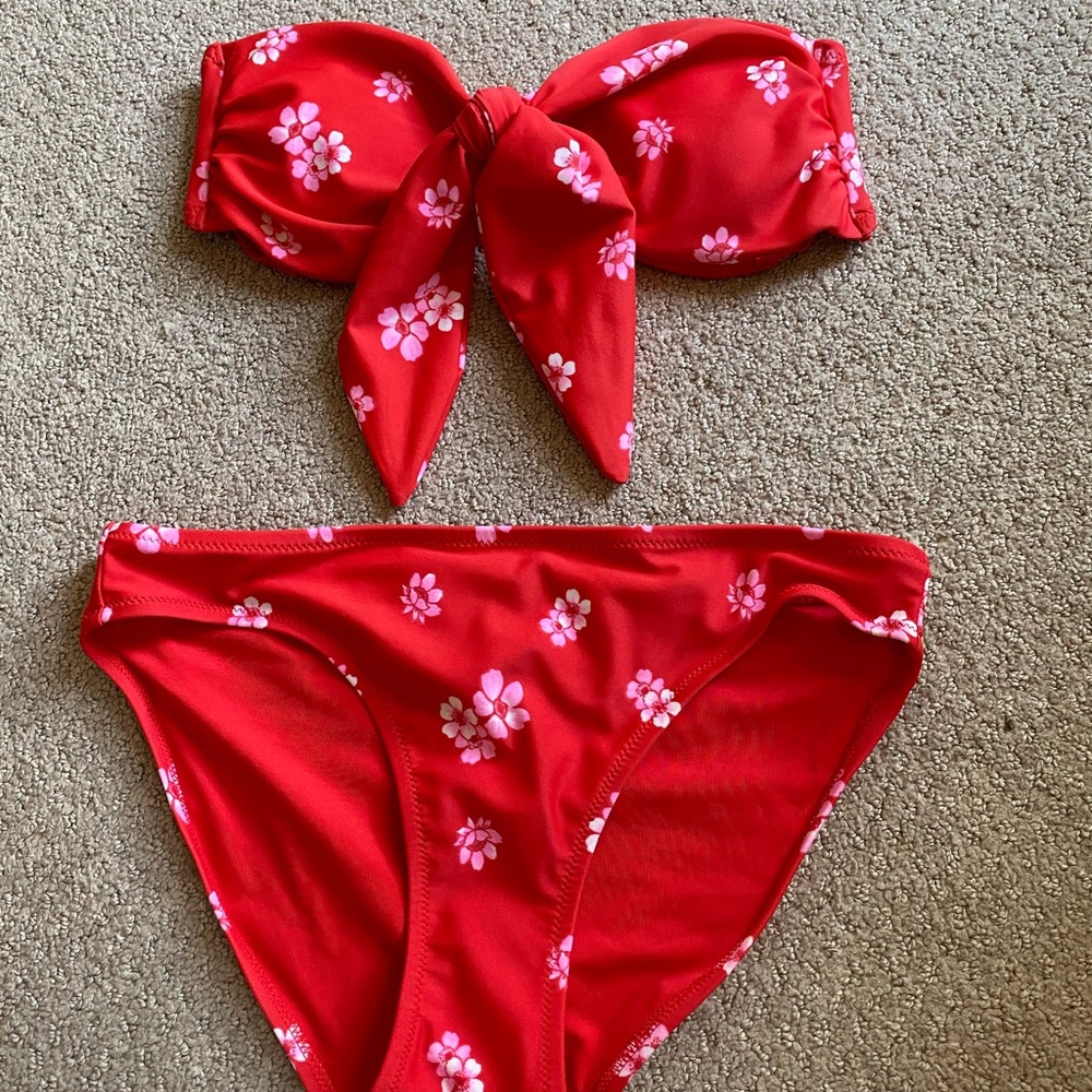 Brand new bandeau bikini set with tags and liner